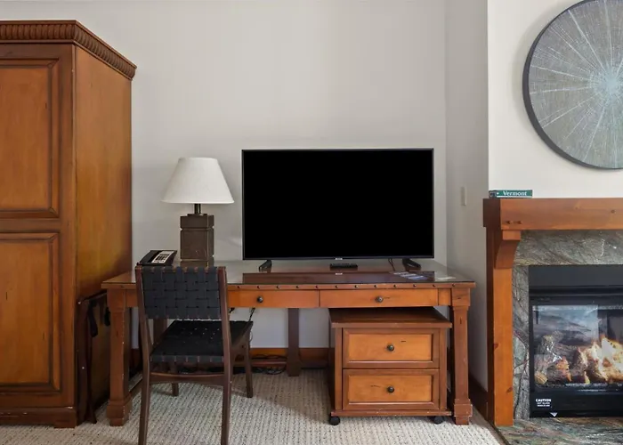 1117 Lodge At Spruce Peak Ski In Ski In Ski Out King Studio By Stowe Mountain Rentals