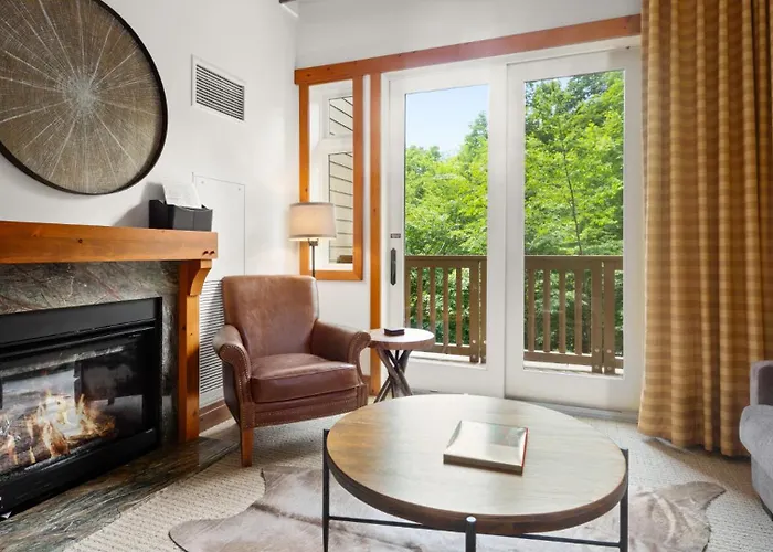 1117 Lodge At Spruce Peak Ski In Ski In Ski Out King Studio By Stowe Mountain Rentals